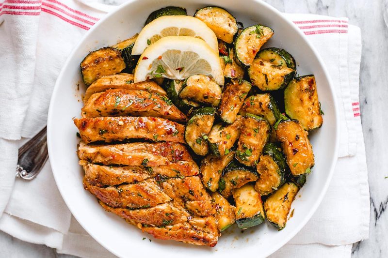 Asado Chicken and Sauteed Lemon Zucchini - #recipe by #eatwell101 - https://www.eatwell101.com/asado-chicken-sauteed-zucchini-recipe
