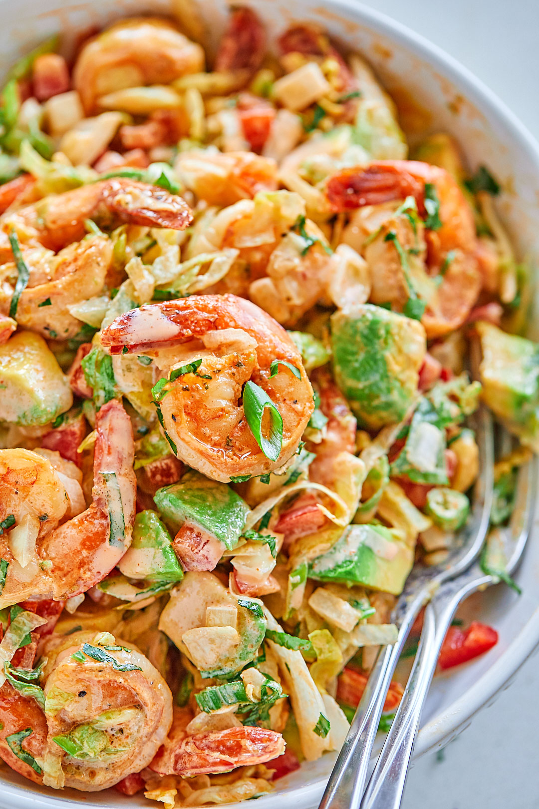 Healthy Lettuce Shrimp Avocado Salad Recipe — Eatwell101