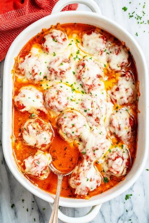 Cheesy Meatballs Casserole {Low Carb}