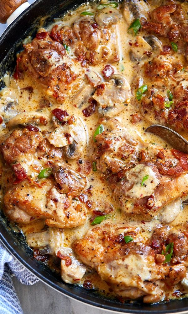 Creamy Mushroom Chicken Skillet with Bacon