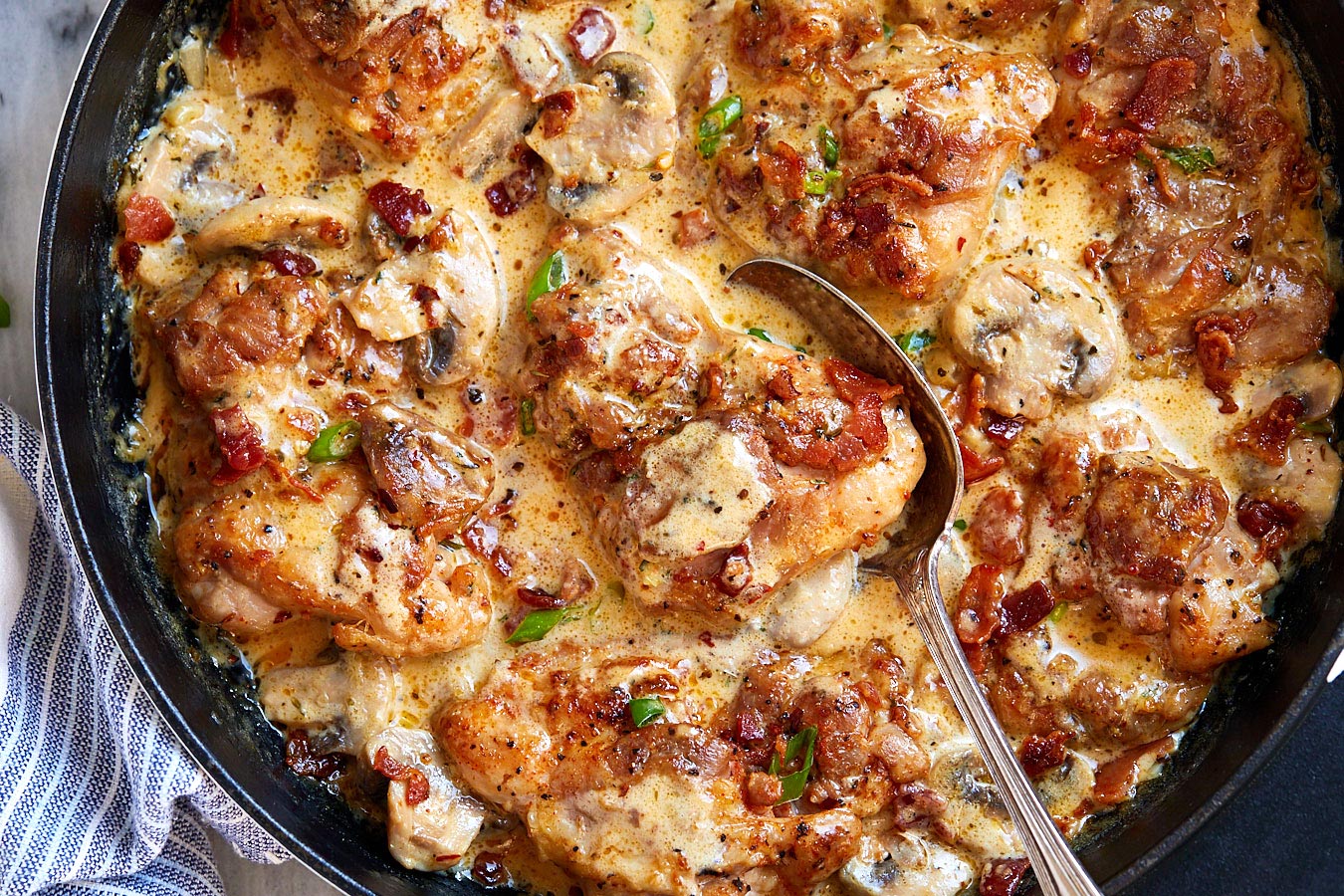 Creamy Mushroom Chicken Skillet with Bacon