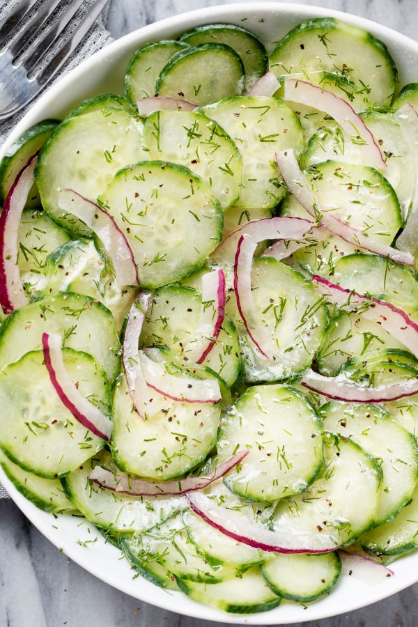 Cucumber Salad with Creamy Dill Sauce - #recipe by #eatwell101 - https://www.eatwell101.com/marinated-cucumber-salad-recipe