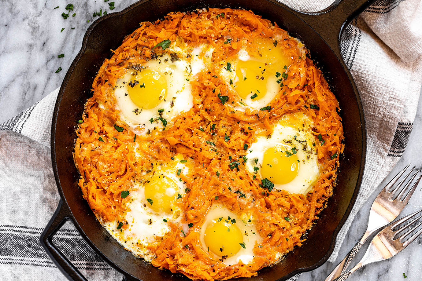 Garlic Parmesan Sweet Potato Eggs Breakfast