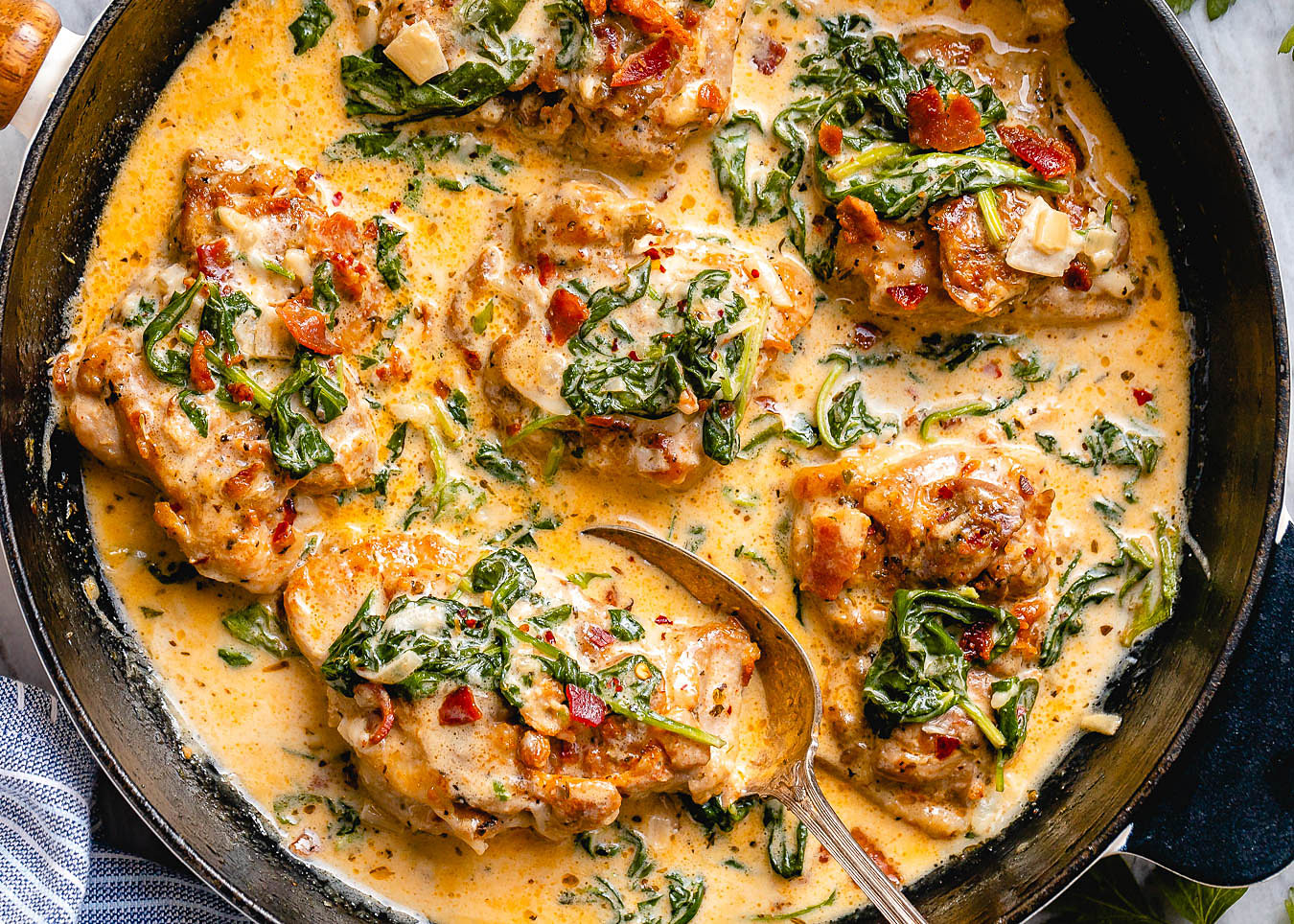 Garlic Butter Chicken with Spinach and Bacon