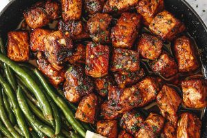 Garlic Butter Pork Bites with Lemon Green Beans