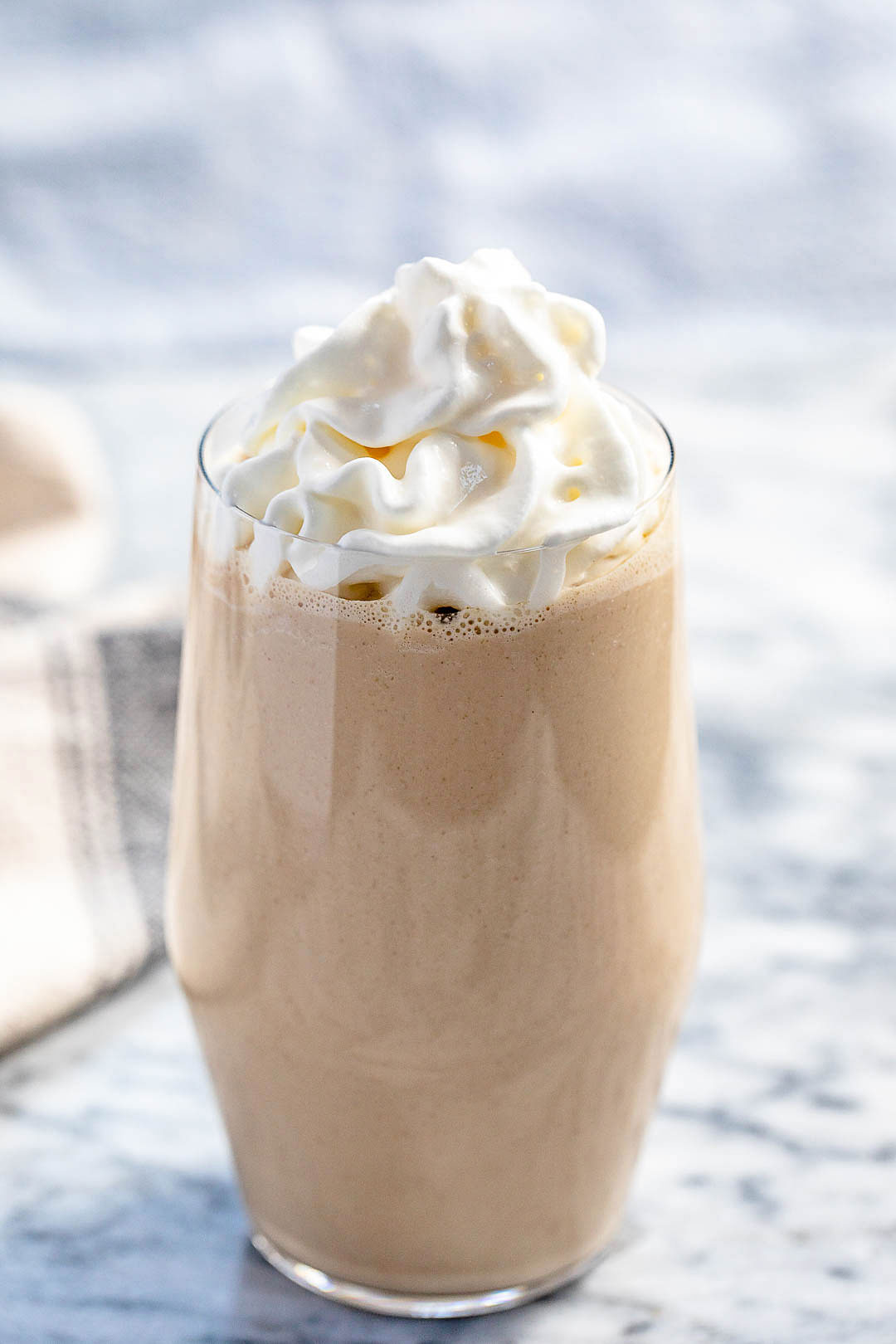 Banana Coffee Smoothie Recipe How to Make a Banana Smoothie — Eatwell101
