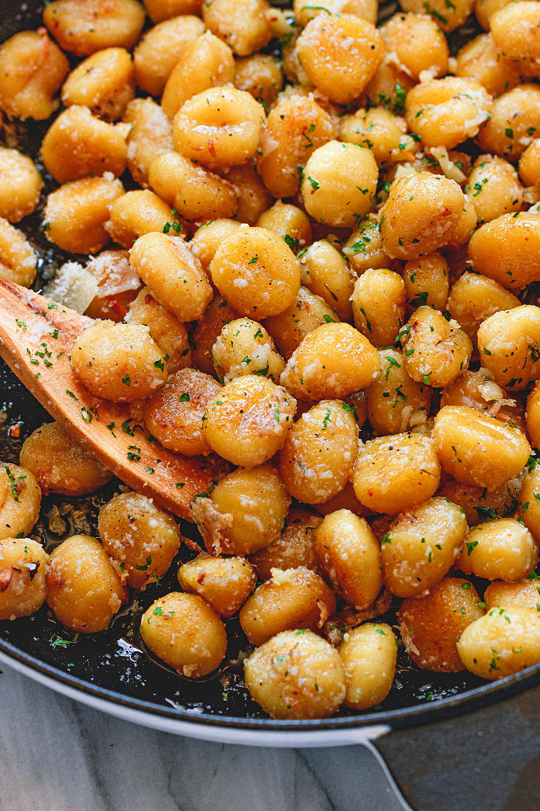 garlic butter parmesan gnocchi 9