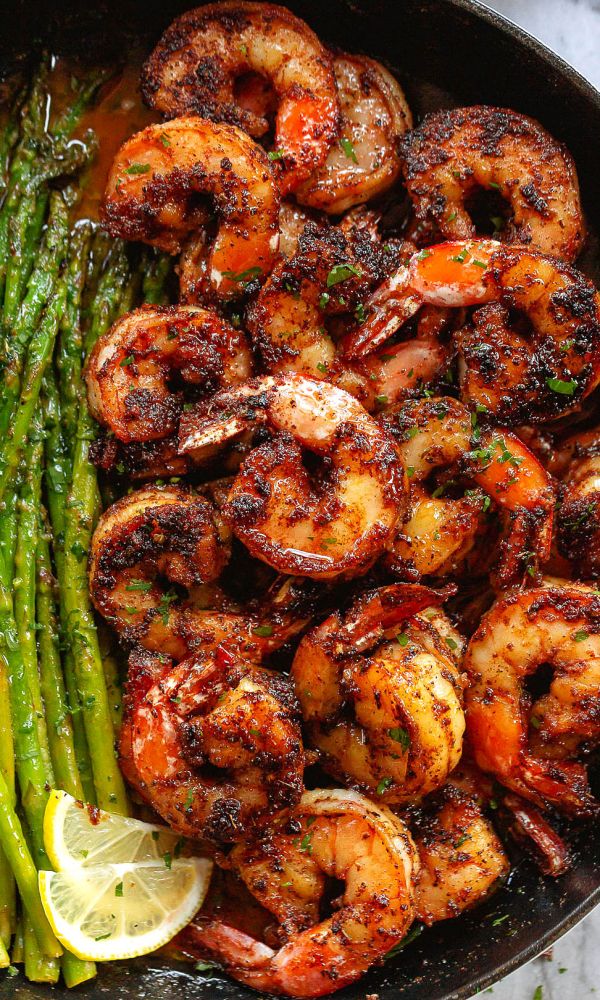 Blackened Shrimp and Asparagus Skillet (20 Minutes)