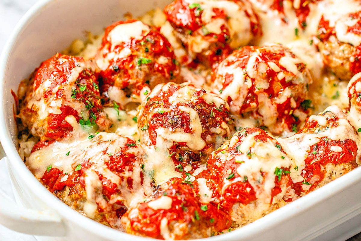 Cheesy Cauliflower Turkey Meatballs Casserole