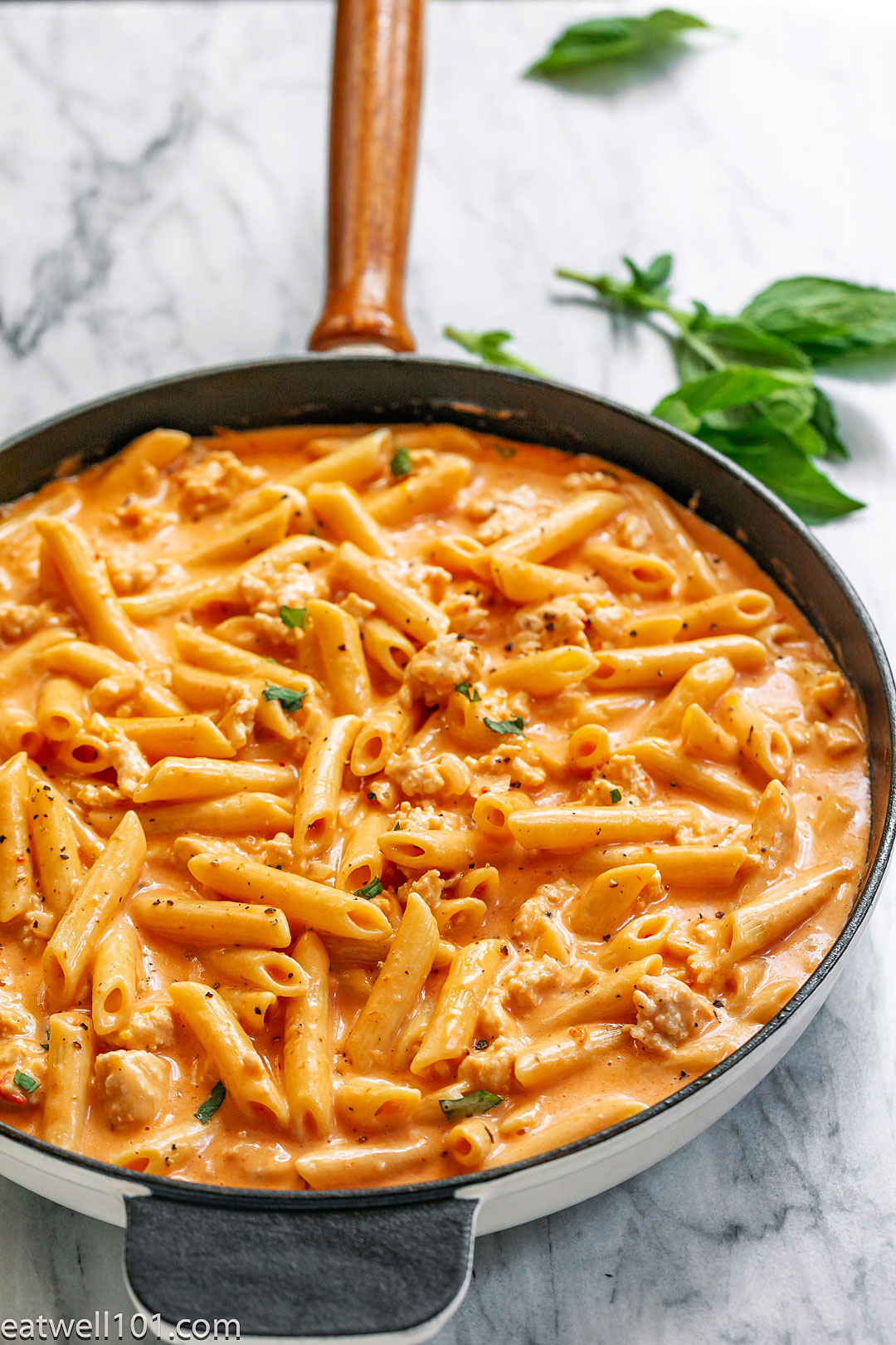 Creamy Chicken Pasta Recipe Chicken Pasta Recipe Eatwell101
