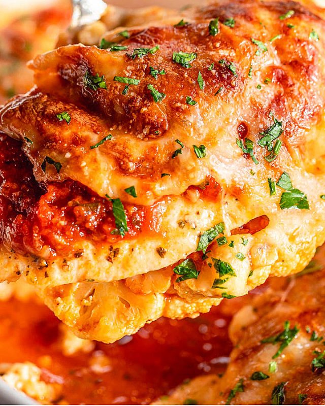 Parmesan Chicken Casserole and Cauliflower Steaks - #recipe by #eatwell101 - https://www.eatwell101.com/chicken-parmesan-and-cauliflower-steaks-casserole-recipe