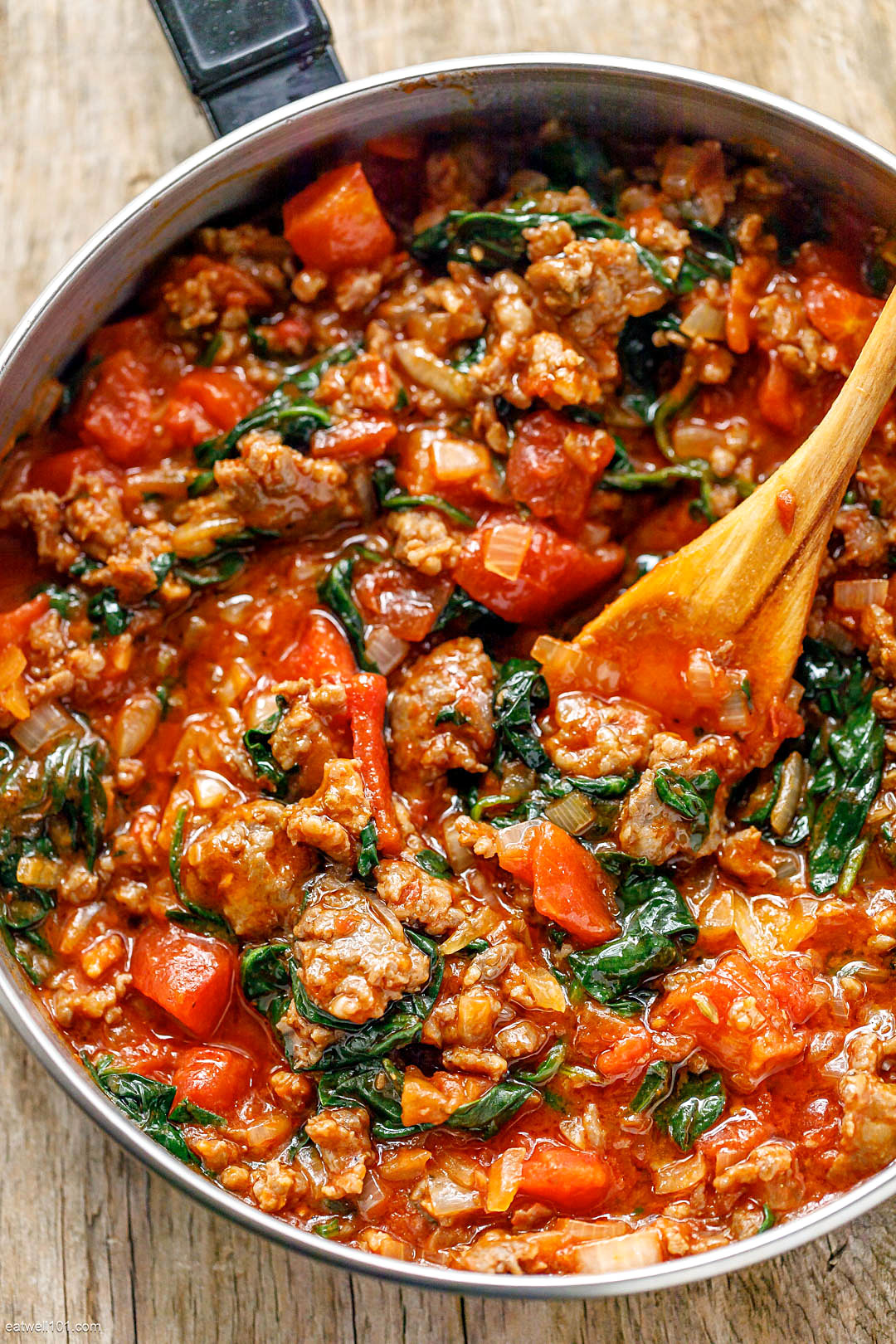 Tomato Spinach Sausage Pasta recipe