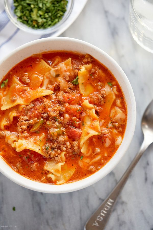 Instant Pot Ground Beef Lasagna Soup - #recipe by #eatwell101 - https://www.eatwell101.com/instant-pot-lasagna-soup-recipe