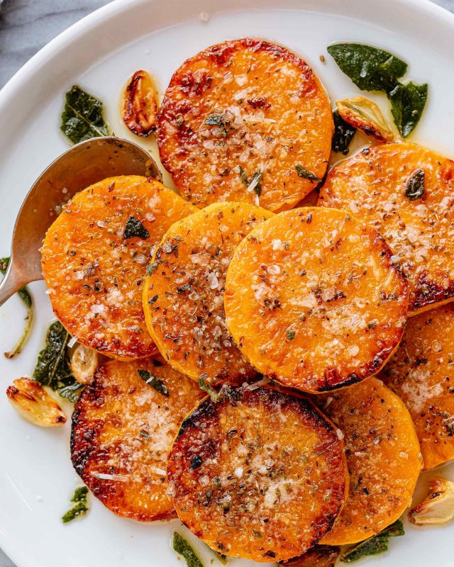 Baked Garlic Butter Parmesan Butternut Squash - #recipe by #eatwell101 - https://www.eatwell101.com/baked-garlic-butter-parmesan-butternut-squash-recipe