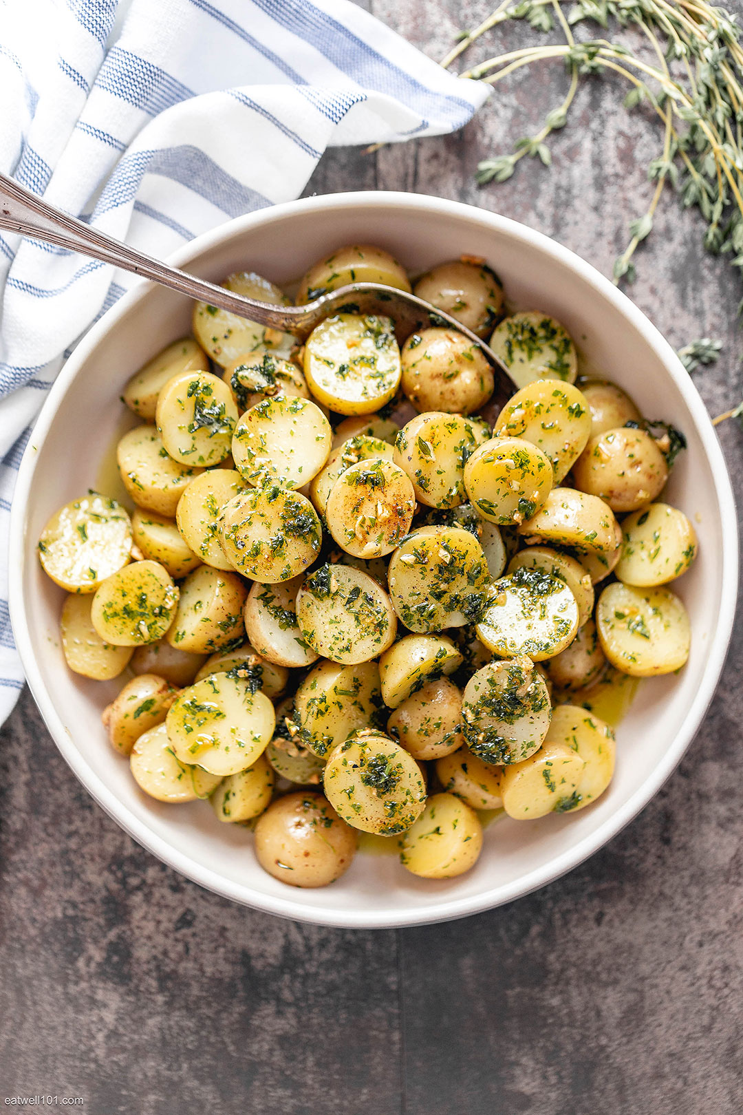 Garlic Browned Butter Baby Potatoes Recipe - How to cook Baby Potatoes — Eatwell101