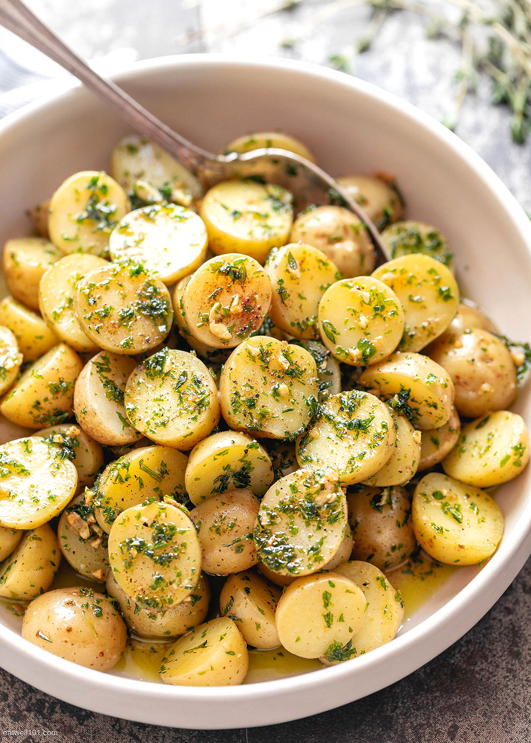 Fried Baby Potatoes with Garlic Brown Butter - MYTAEMIN