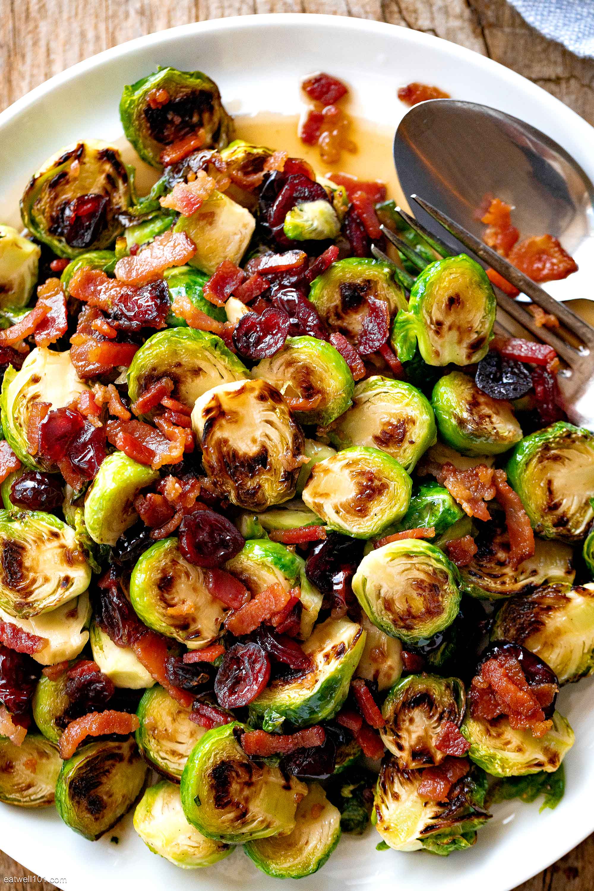 Roasted Brussels Sprouts with Maple, Bacon and Cranberries – Roasted ...