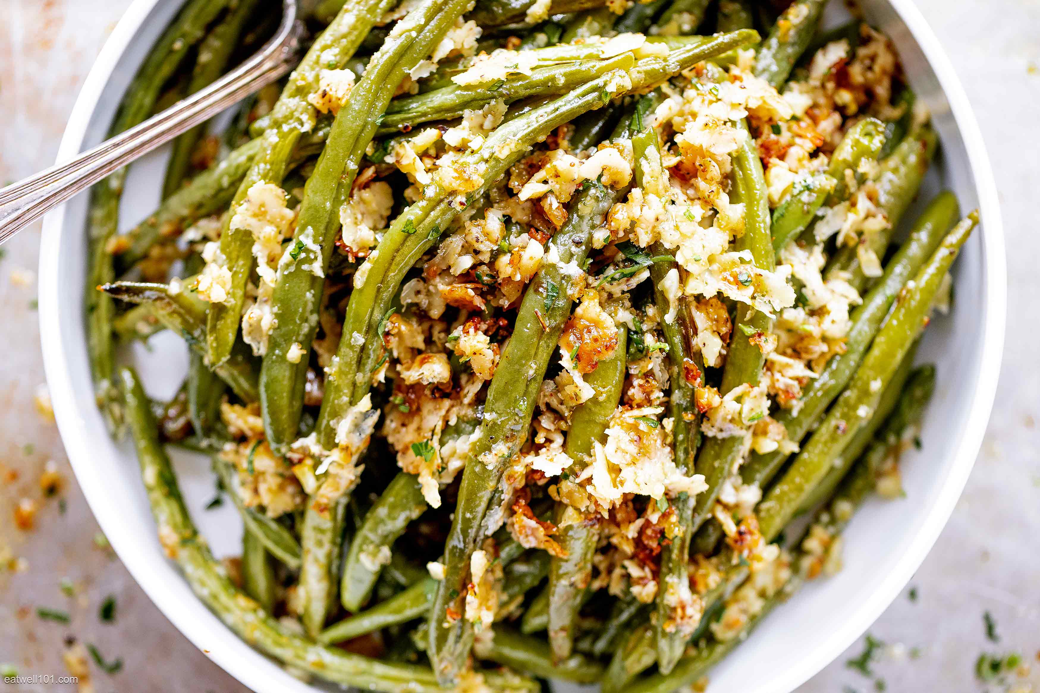 Garlic Parmesan Roasted Green Beans