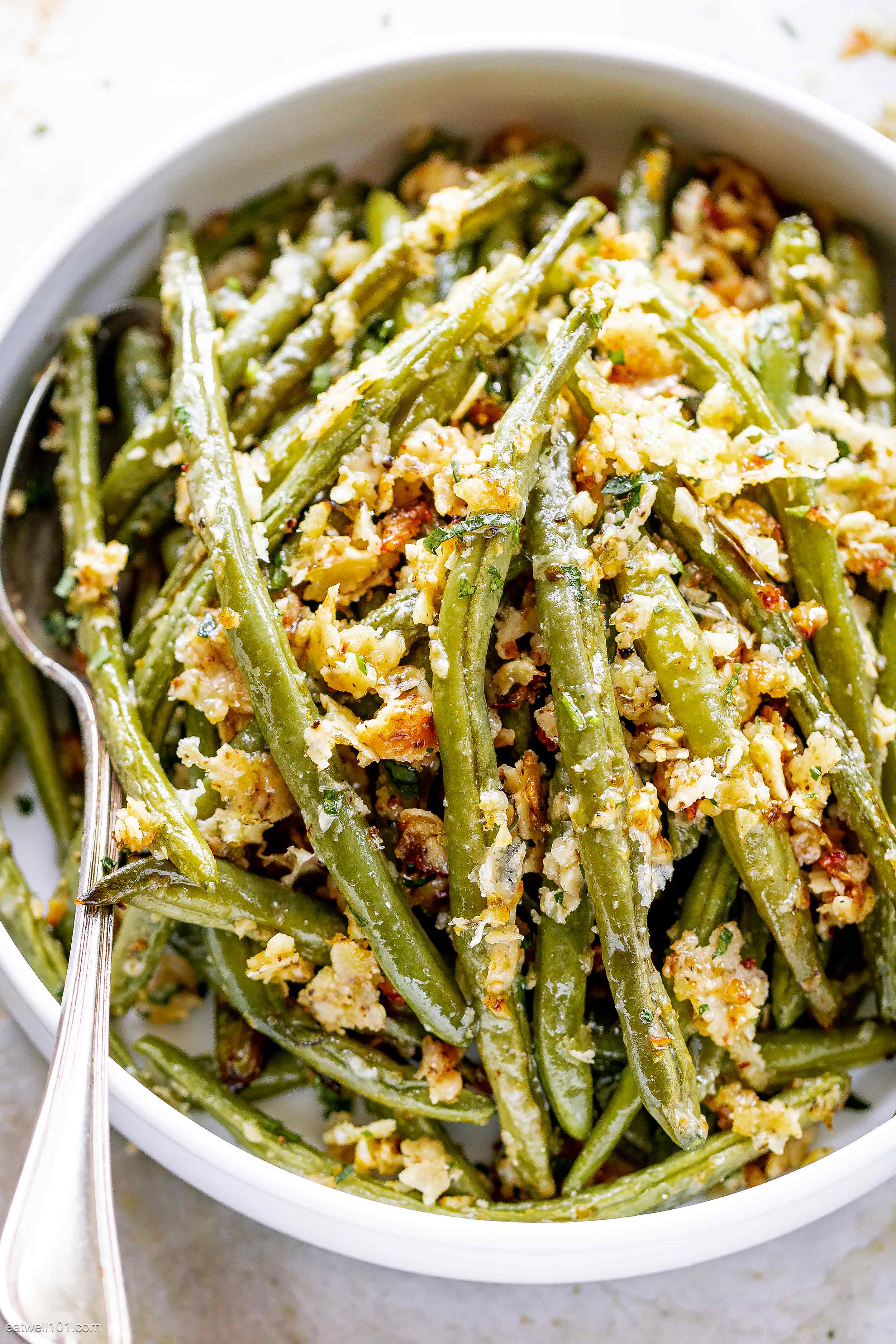 Garlic Parmesan Roasted Green Beans Recipe How To Roast Green Beans — Eatwell101