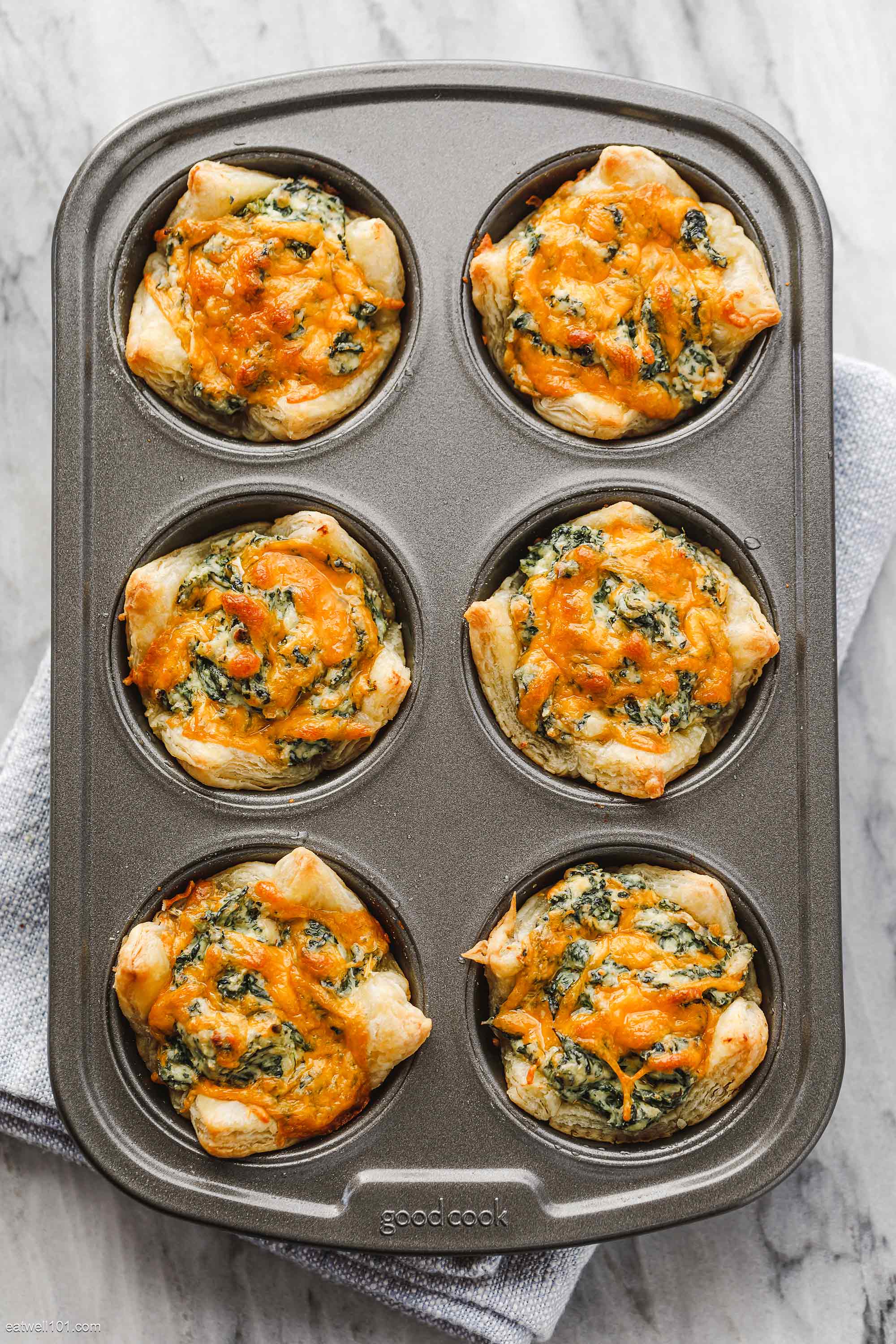 Spinach Dip Puff Bites 4