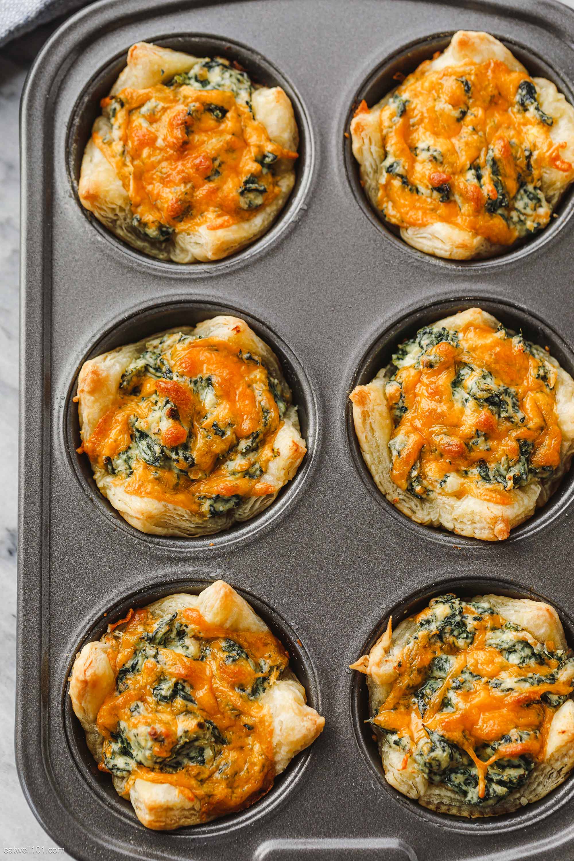 Spinach Dip Puff Bites