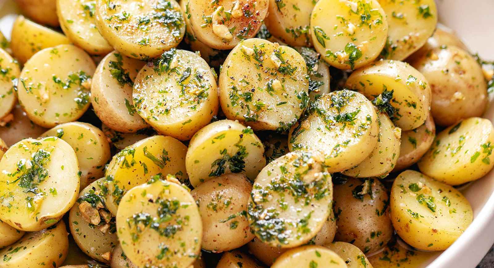 Garlic Browned Butter Baby Potatoes Recipe How To Cook Baby Potatoes Eatwell101