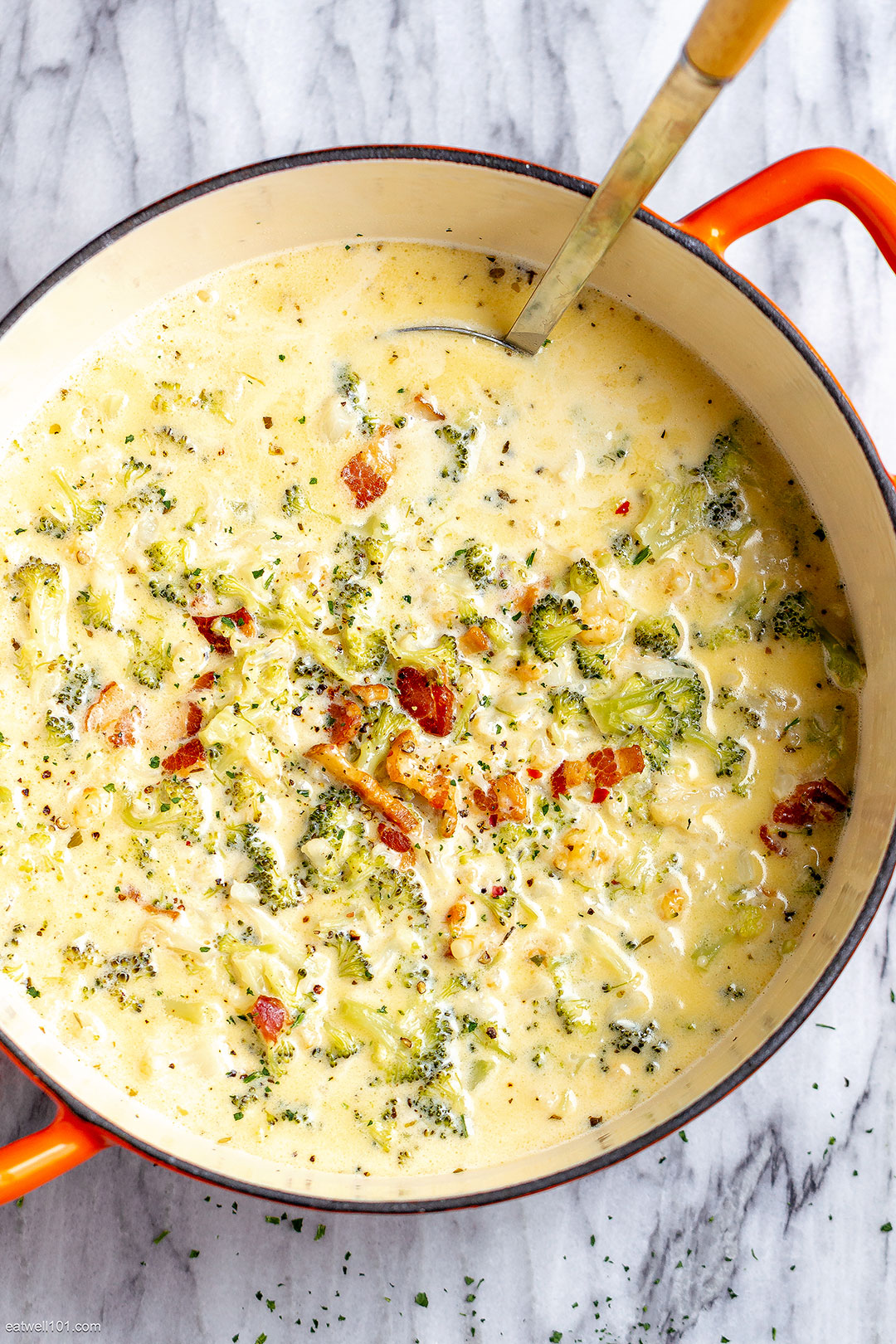 Broccoli Cauliflower Cheese Soup with Bacon