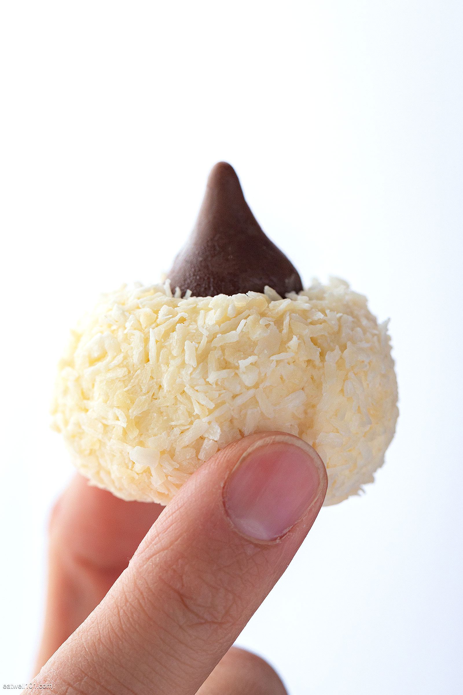 Lemon Coconut Cheesecake Blossoms 3