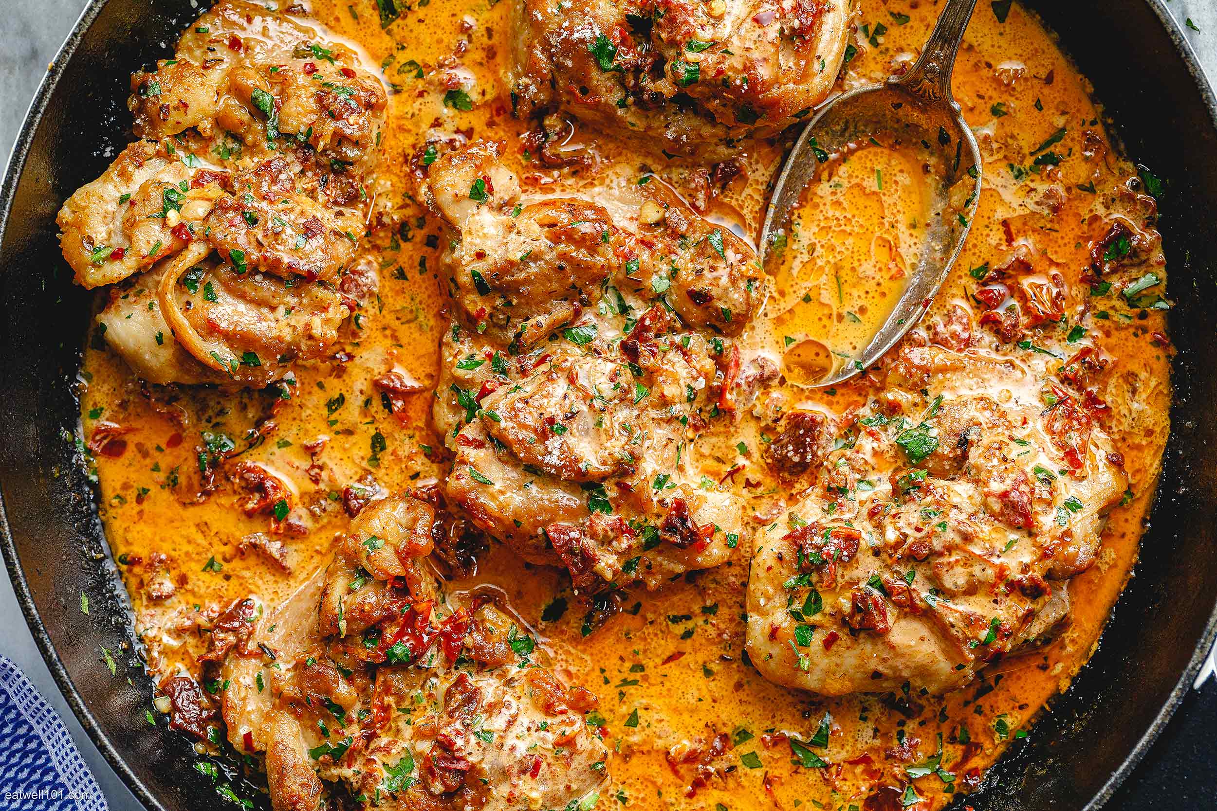 Skillet Chicken Thighs Recipe in Sundried Tomato Parmesan Cream Sauce