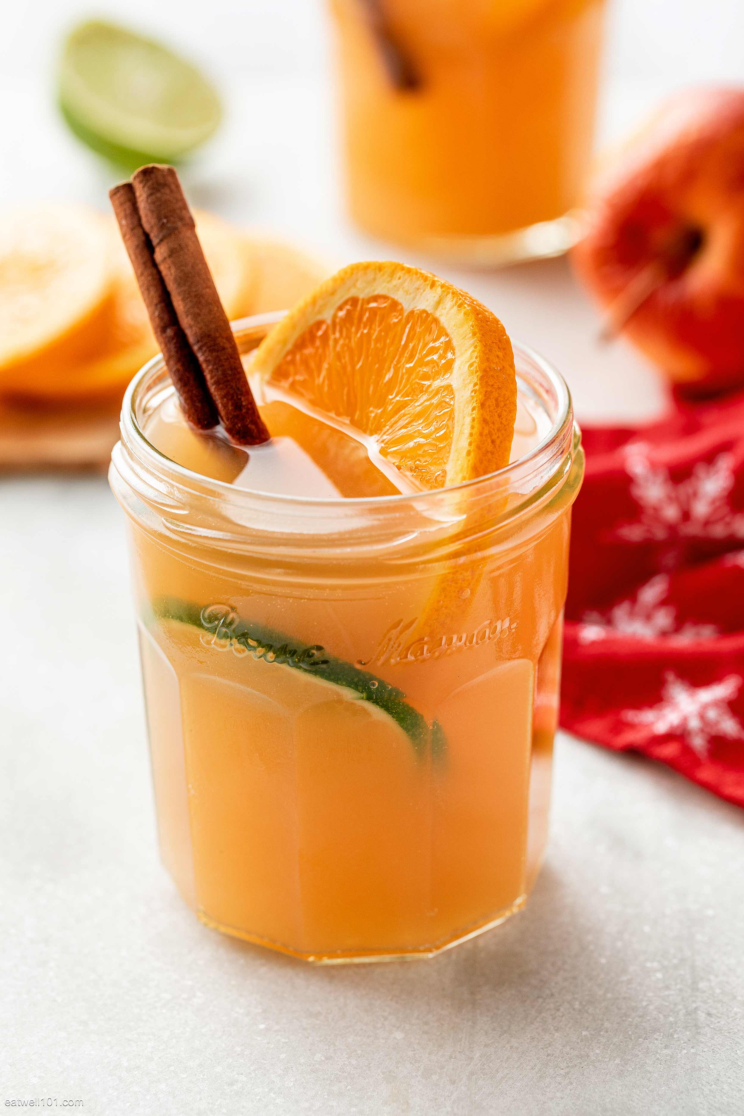 Slow Cooker Spiced Apple Cider with Orange 1