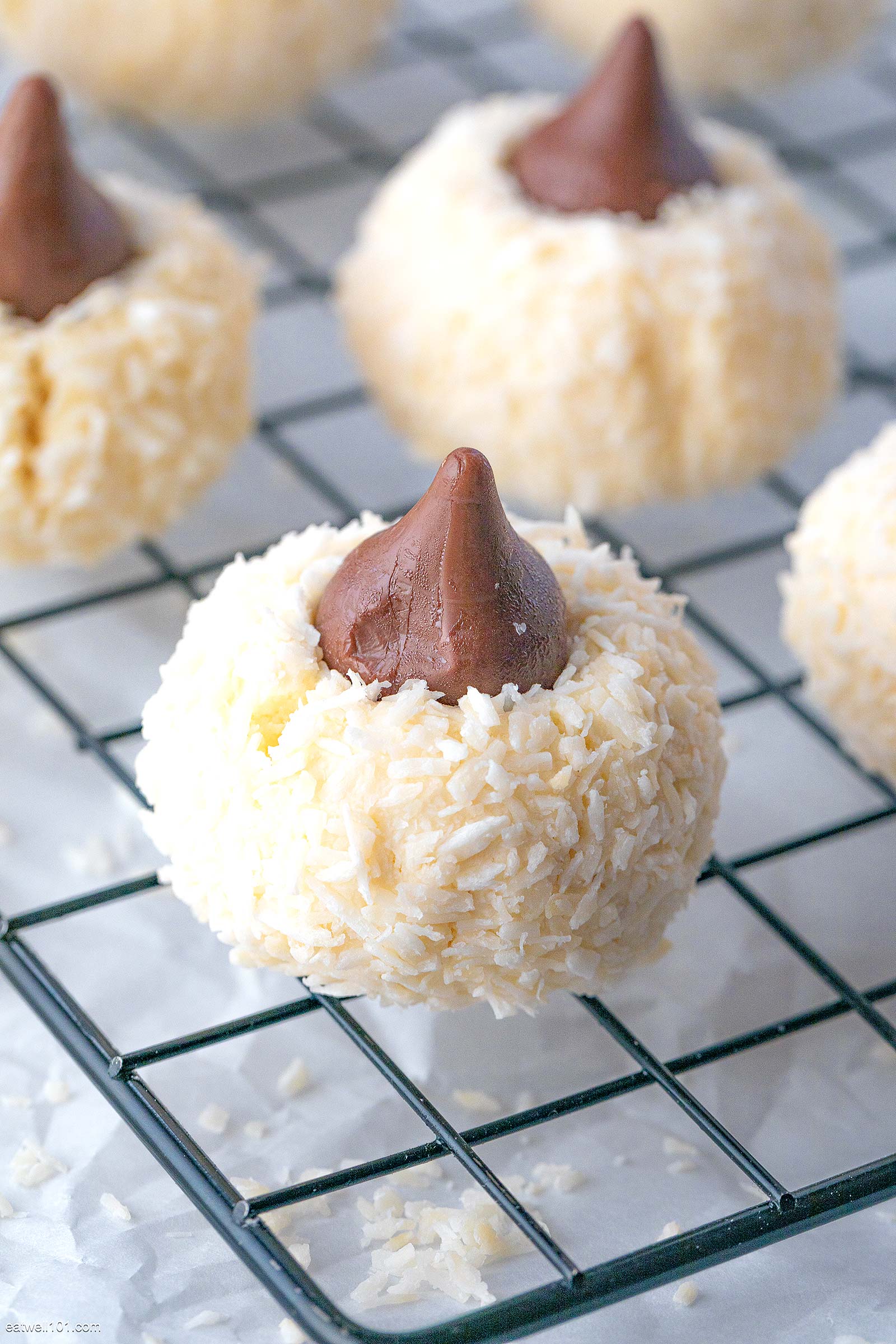 how to make Cheesecake Blossoms