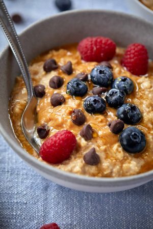 Healthy Chocolate Peanut Butter Oatmeal Breakfast
