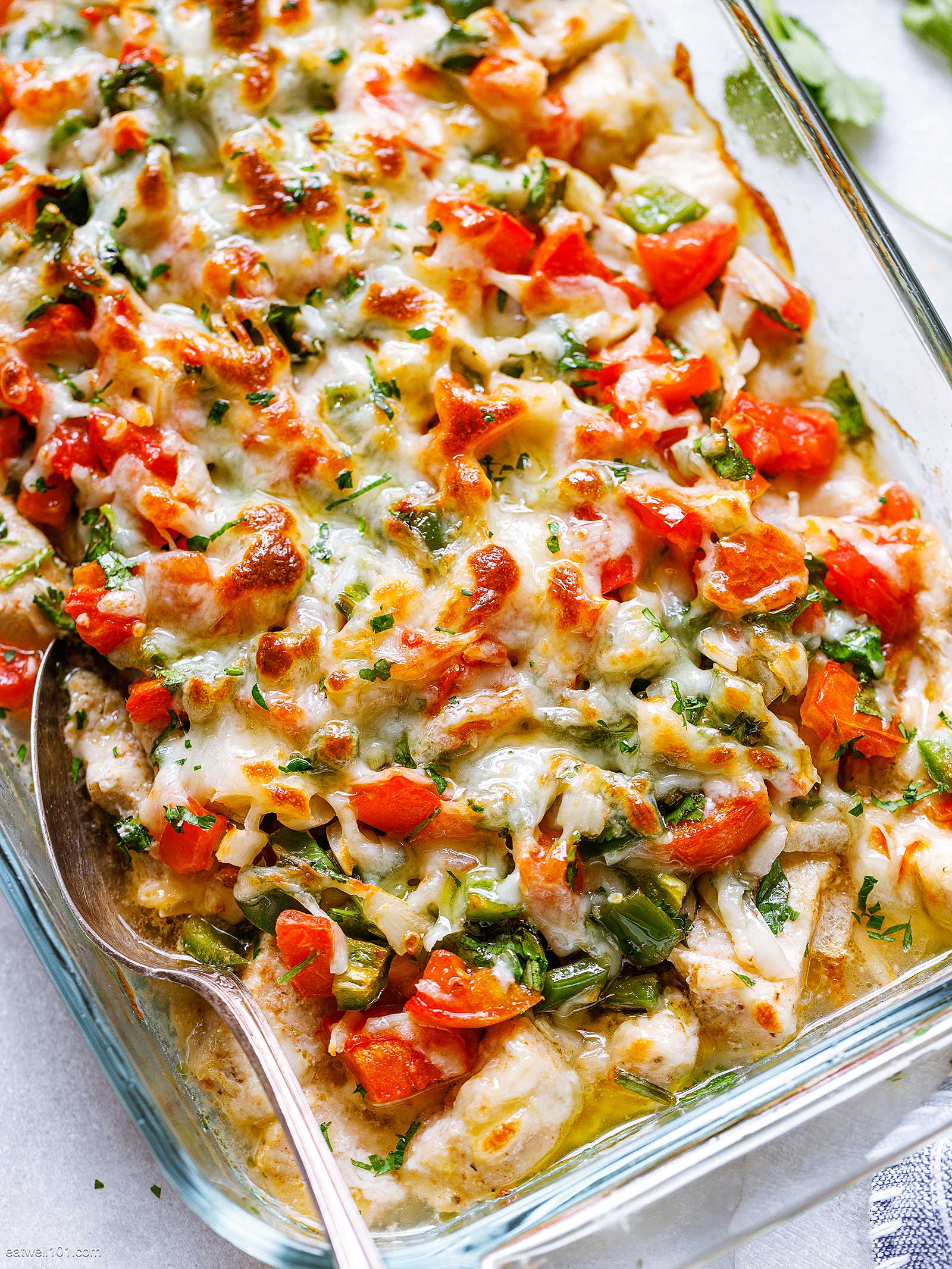 Salsa Fresca Chicken Bake Recipe – Baked Chicken Recipe — Eatwell101