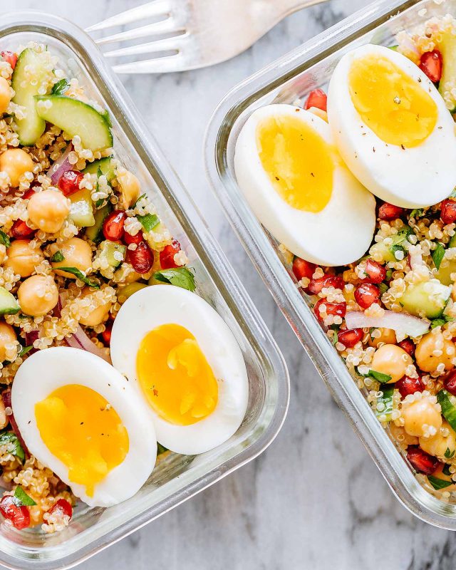 Chickpea Quinoa Salad Meal Prep - #recipe by #eatwell101 - https://www.eatwell101.com/chickpea-quinoa-salad-meal-prep-recipe