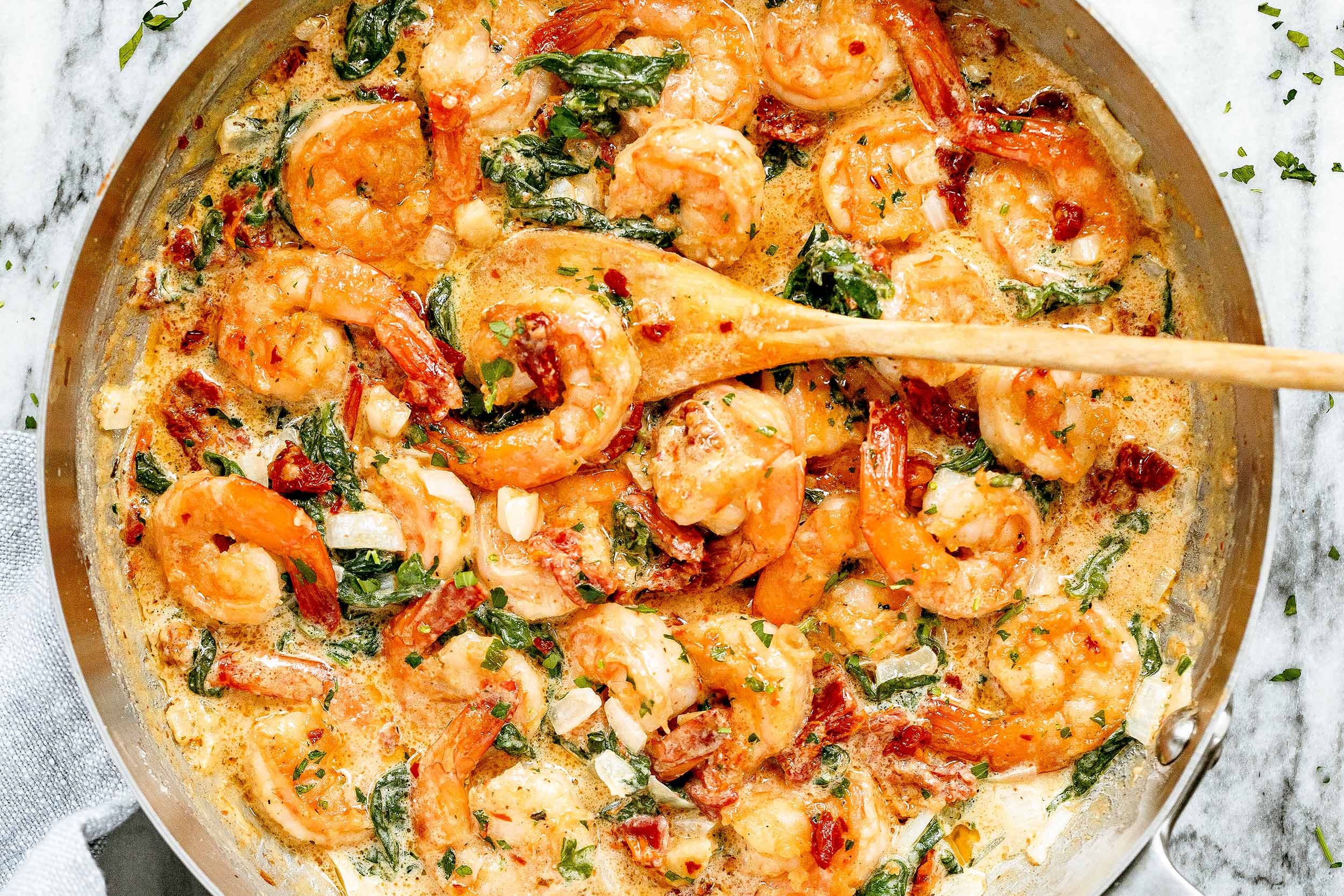 Creamy Garlic Shrimp with Spinach (10-Minute) – Quick Shrimp Recipe ...