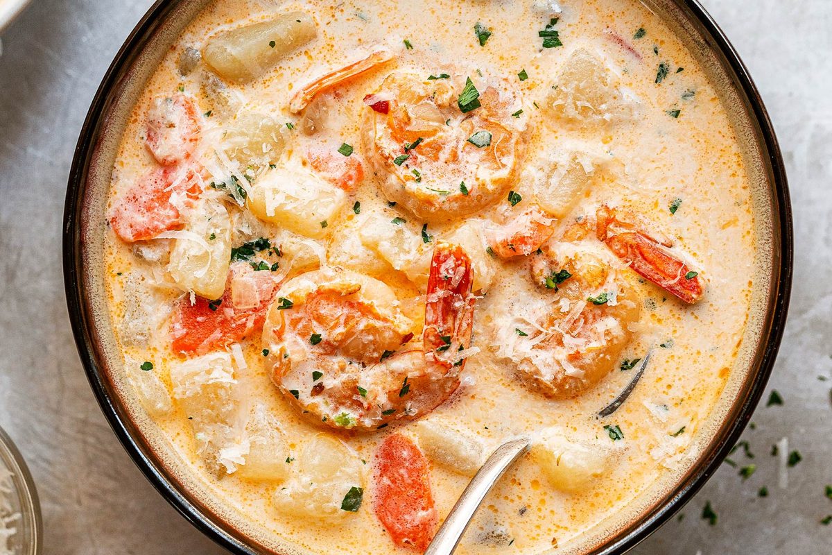 Instant Pot Creamy Shrimp Soup