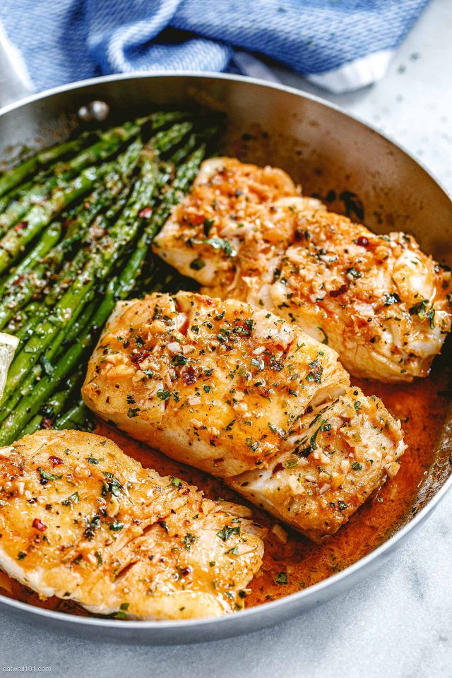 Garlic Butter Cod with Lemon Asparagus Skillet