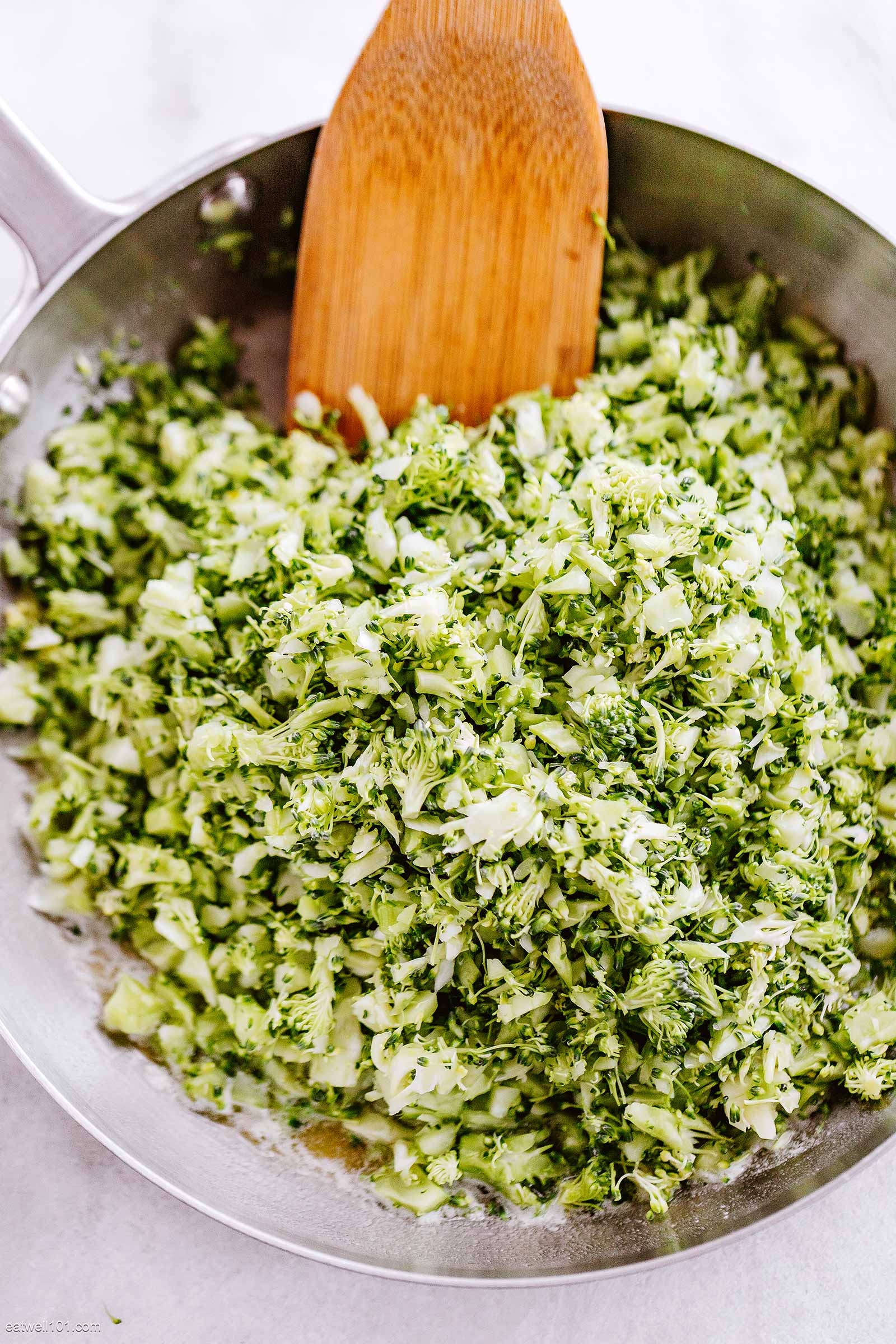 Garlic Parmesan Broccoli Rice Skillet