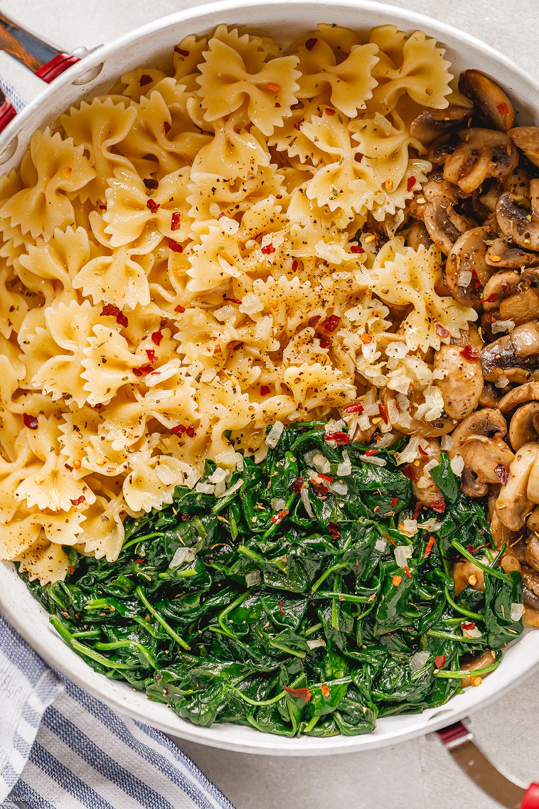 Parmesan Spinach Mushroom Pasta Skillet