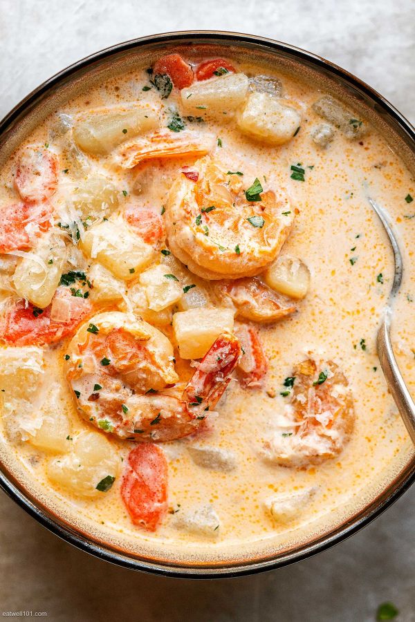Instant Pot Creamy Shrimp Soup - #recipe by #eatwell101 - https://www.eatwell101.com/instant-pot-potato-shrimp-soup-recipe