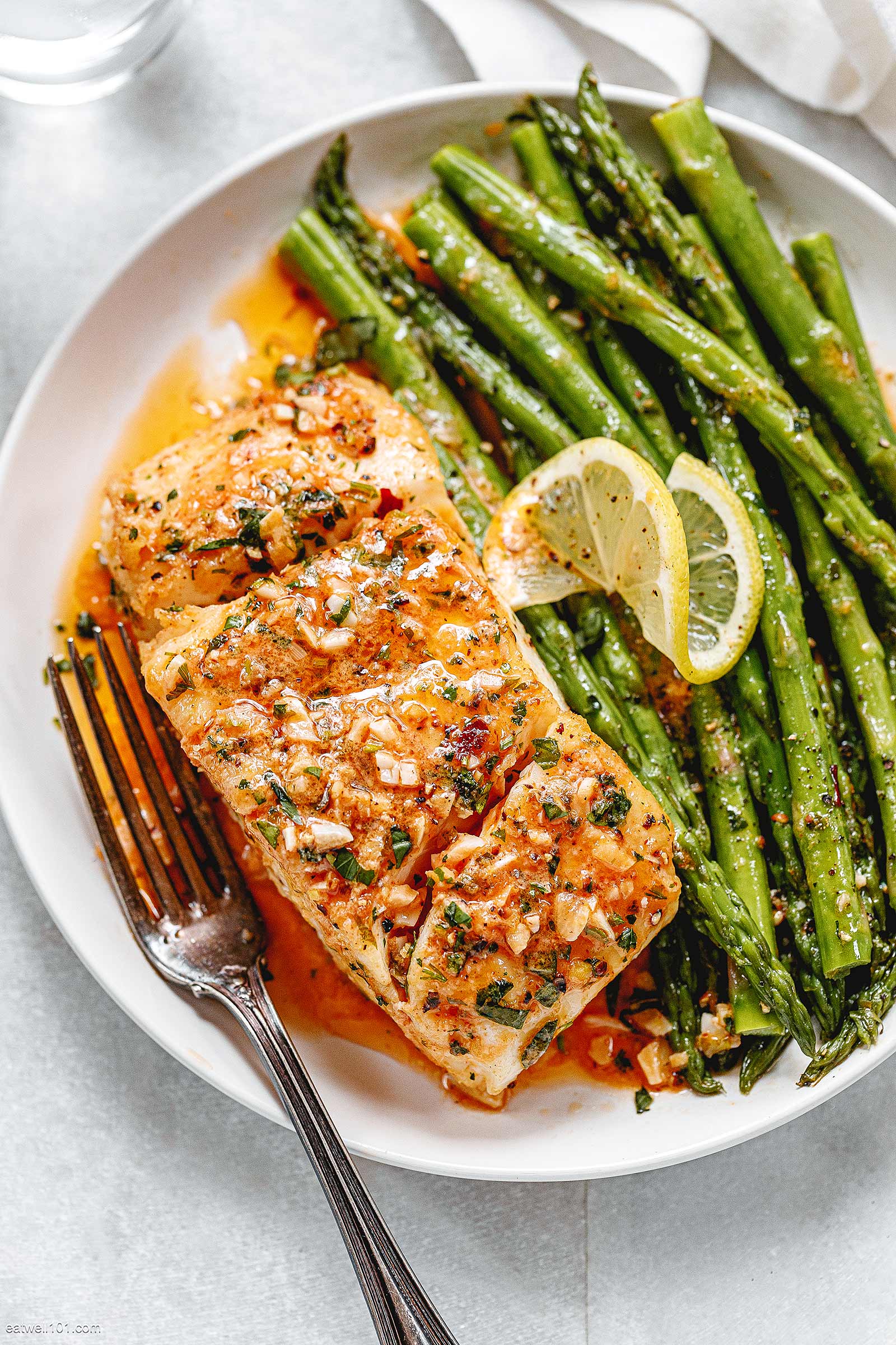 Garlic Butter Cod with Lemon Asparagus Recipe – Healthy Fish Recipe
