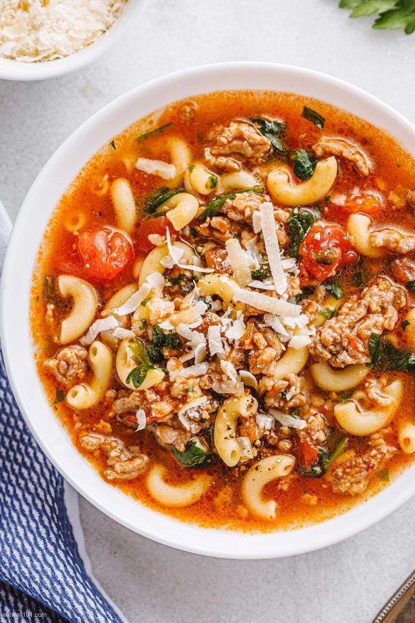 Italian Sausage Tomato Pasta Soup {Instant Pot} - #recipe by #eatwell101 - https://www.eatwell101.com/instant-pot-italian-sausage-pasta-soup-recipe