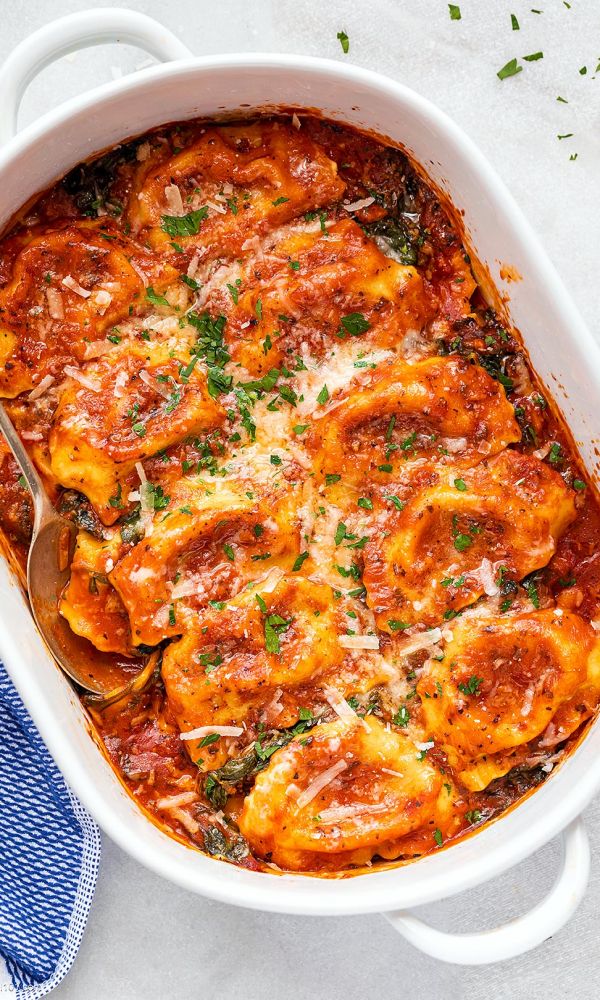 Easy Tomato Spinach Ravioli Bake