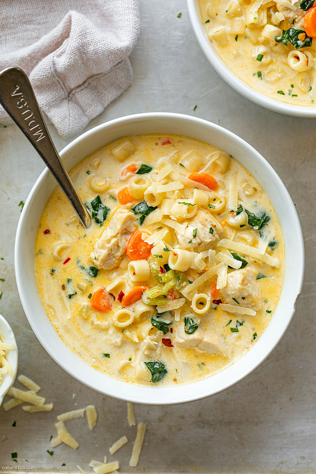 Creamy Chicken Soup with Pasta and Spinach 1
