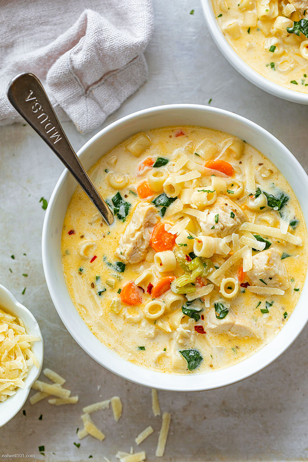 Creamy Chicken Soup with Pasta and Spinach