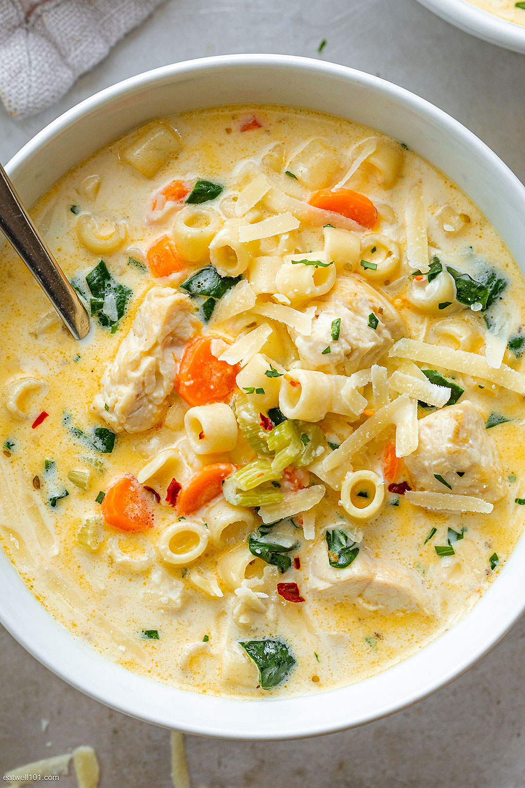 Creamy Chicken Soup with Pasta and Spinach