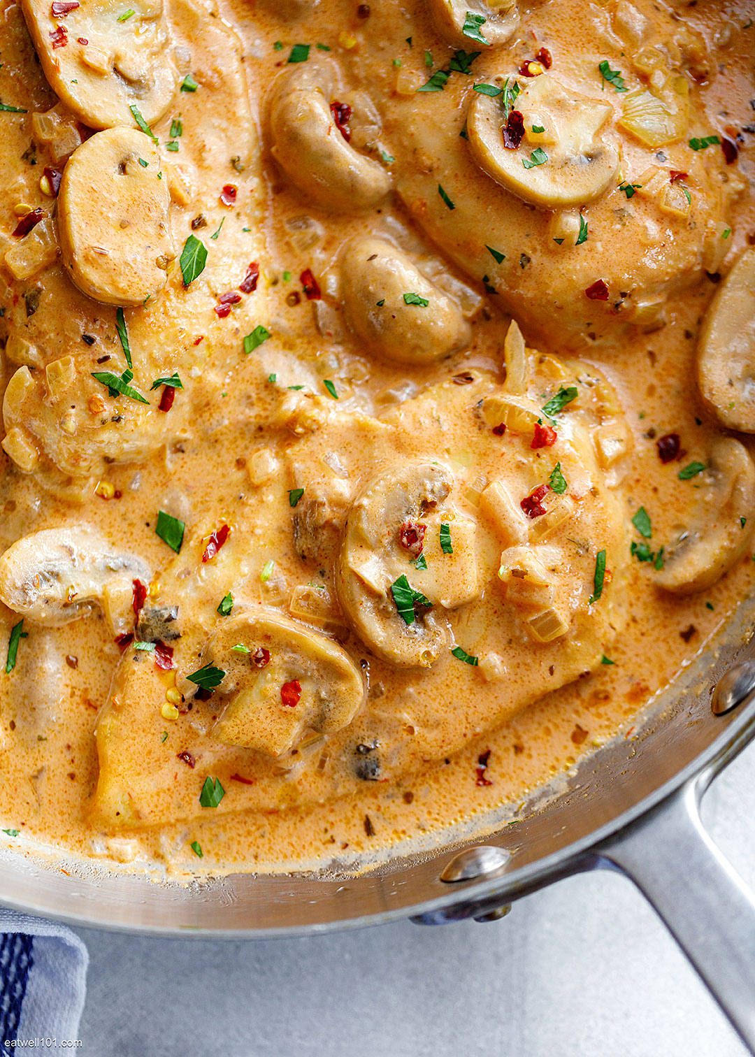 Creamy garlic parmesan chicken breasts with mushrooms