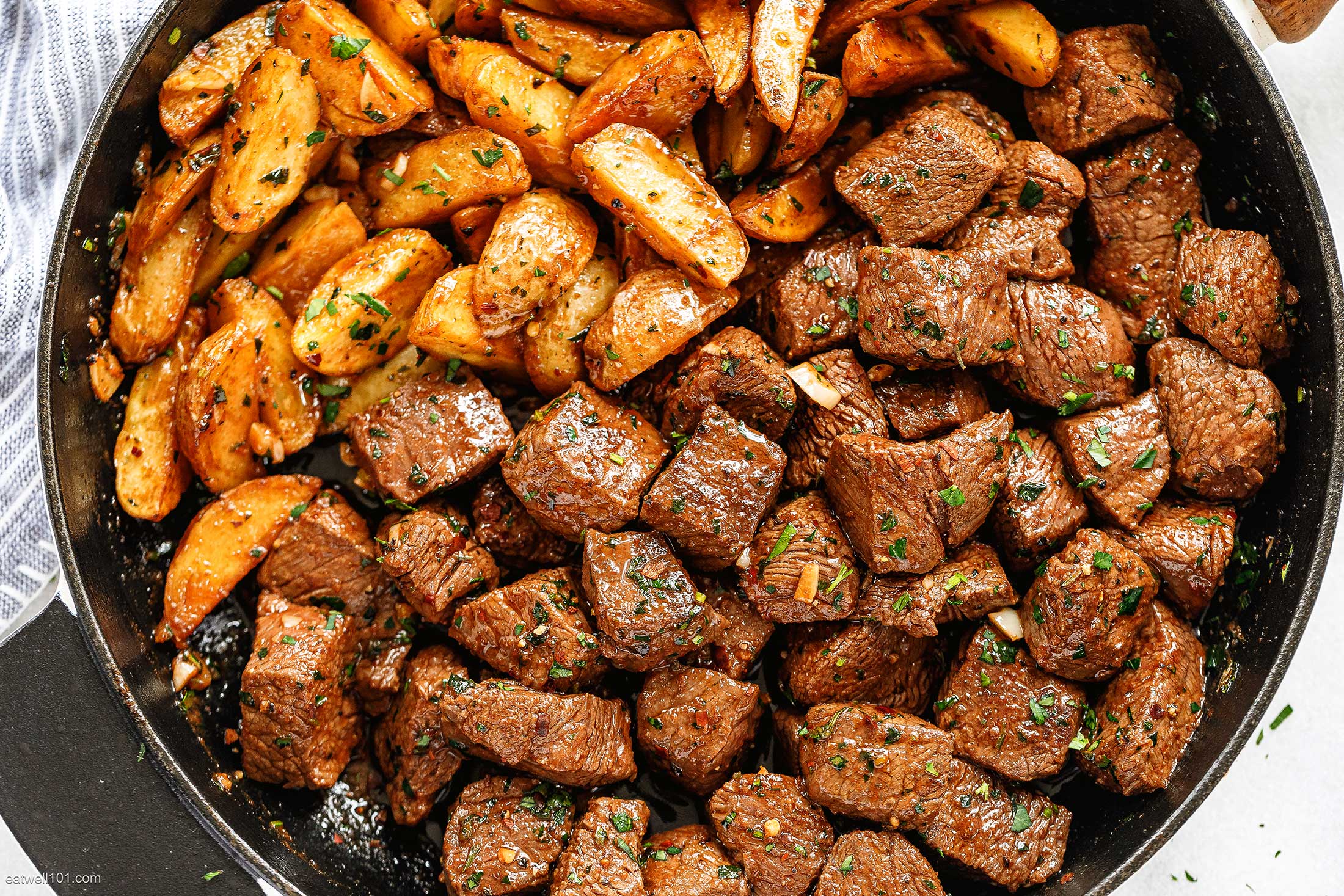 Garlic Butter Steak Bites and Potatoes