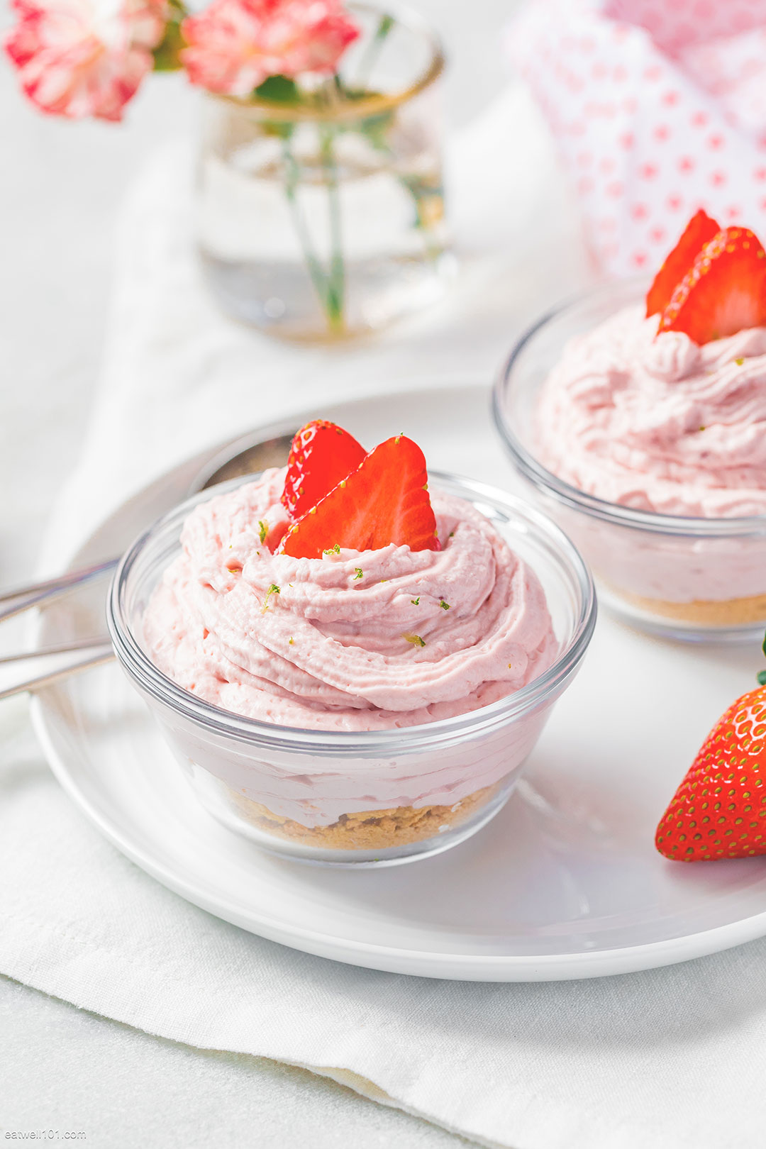 No-Bake Strawberry Cheesecakes 2