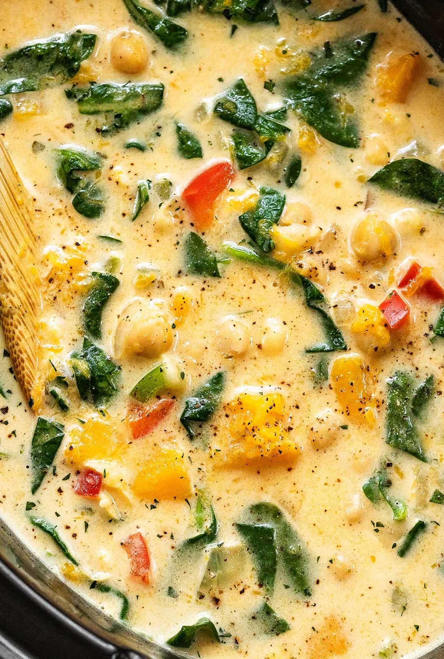 Crockpot Chickpea Butternut Soup - #recipe by #eatwell101 - https://www.eatwell101.com/crockpot-chickpea-butternut-soup-recipe